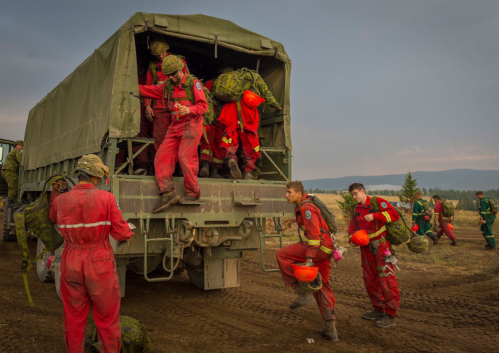 Medium Support Vehicle System Militarized Commercial off the shelf - MILCOTS